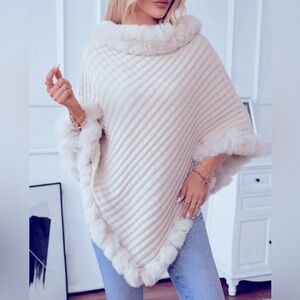 PONCHO WAFFLE WEAVE FRONT VEGAN FUR VELOUR TRIM BEIGE OSFM NEW